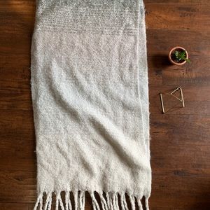NEW BEAUTIFUL Mer Sea Winter scarf